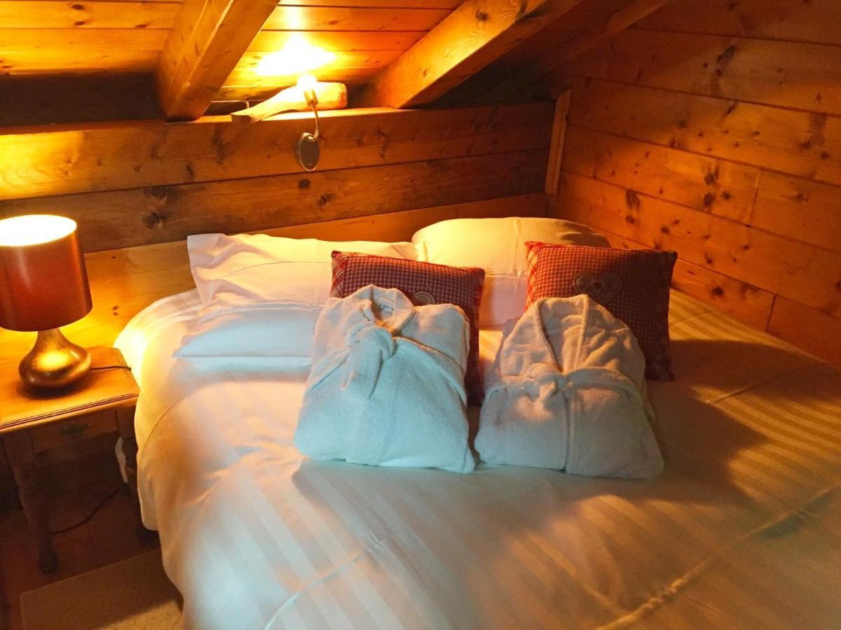 Cosy Chalet With Private Sauna In Bousseviller 客房 照片